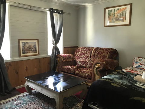 Spacious And Private Room - Your Accommodation 1