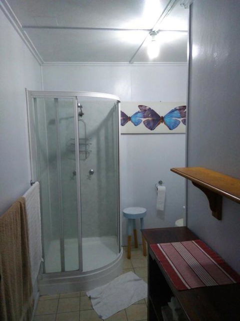 Spacious Apartment - Your Accommodation 3