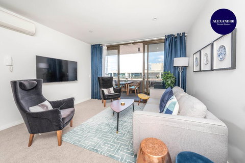 SPACIOUS BRAND NEW // 1BR // IN GORGEOUS BARTON - Your Accommodation 0