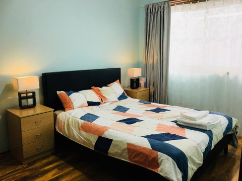 Spacious Townhouse In Wollongong - Your Accommodation 0
