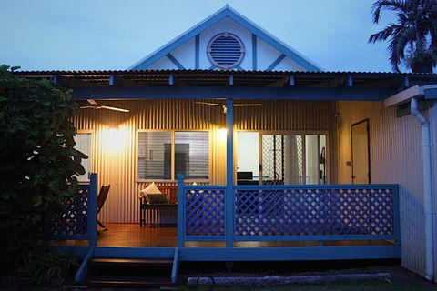 Spike The Bubble Beach House - Your Accommodation 0