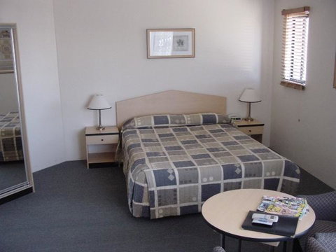 St Marys Park View Motel - Your Accommodation 1
