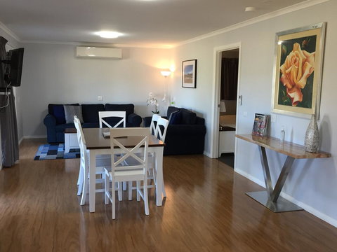 Starline Alpacas Farmstay Resort - Your Accommodation 0