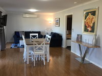 Book Broke Accommodation Vacations Your Accommodation Your Accommodation