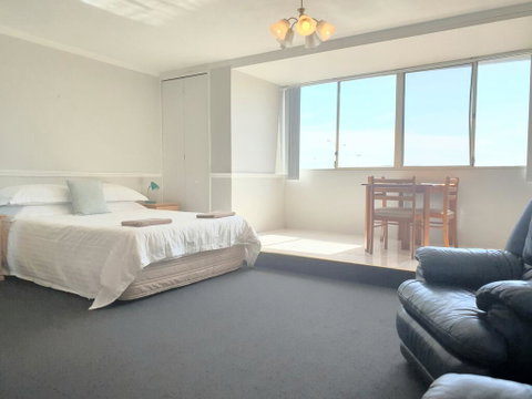 Studio 101 - Your Accommodation 0