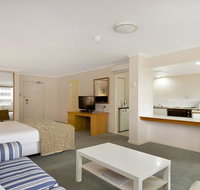 Studio with balcony at College St - Your Accommodation