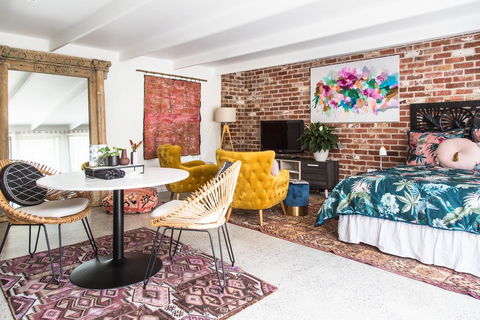 Studio36 - Your Accommodation 1