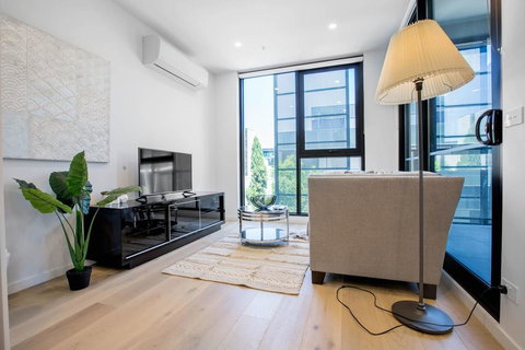 Stunning Light&Bright New One Bedroom APT@Hawthron - Your Accommodation 3