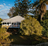 Stunning Queenslander - Your Accommodation