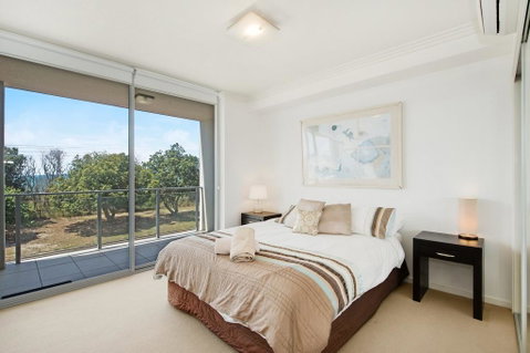 Stunning Surfside Apartment - Boyd St, Woorim - Your Accommodation 2