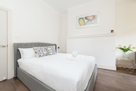 STUNNING SYDNEY HOME 9 - Your Accommodation 2