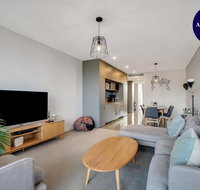 STYLISH CAMPERDOWN APARTMENT and PARKING INC - Your Accommodation