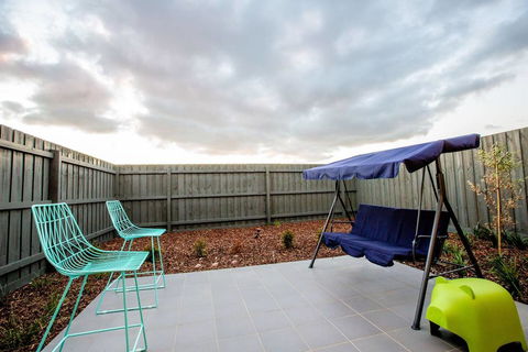StylishTownhouse@Narre Warren/TrainStation/SC - Your Accommodation 1