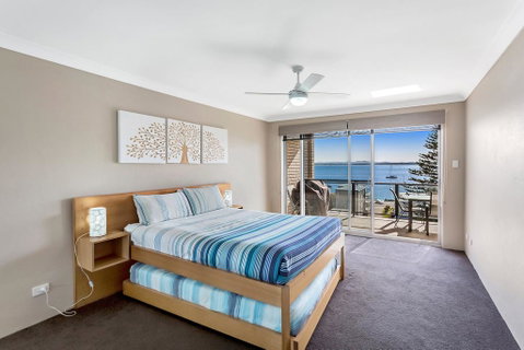 Sundeck, Unit 8/51 Ronald Avenue - Your Accommodation 2