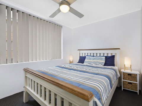 Sundowner Apartment 9 - Your Accommodation 2