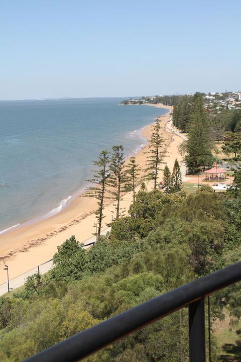 Sunset Sails Redcliffe - Your Accommodation 2