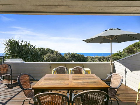 Sunshine Beach Serenity And Pet Friendly ! 9 Seaview Terrace, Sunshine Beach, QLD 4567 - Your Accommodation 0