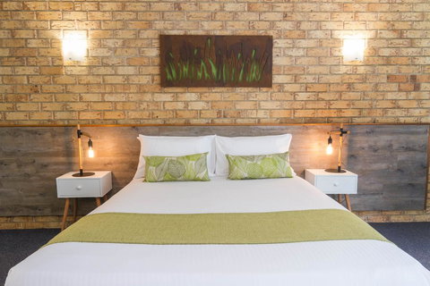 Sunshine Coast Motor Lodge - Your Accommodation 3