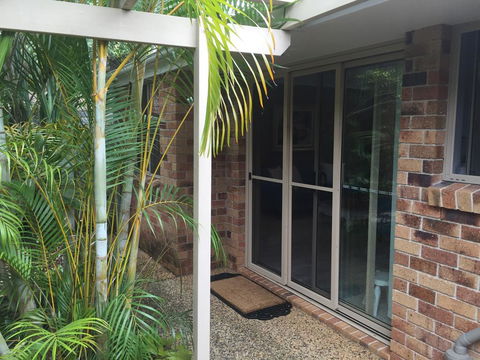 Sunshine Coast Tropical Getaway - Your Accommodation 3