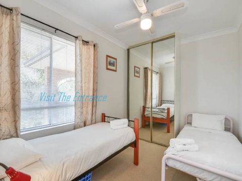 Surf Side Palms 12 - Your Accommodation 1