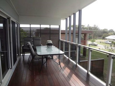 Surfmist - Your Accommodation 2