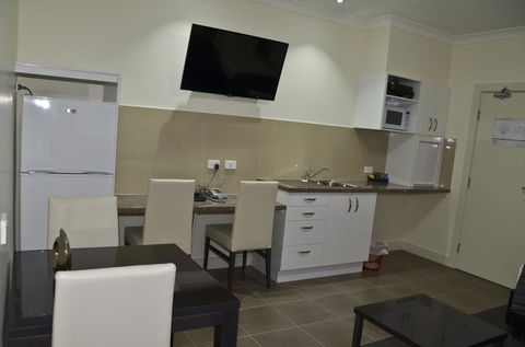 Swagsman Motel - Your Accommodation 2