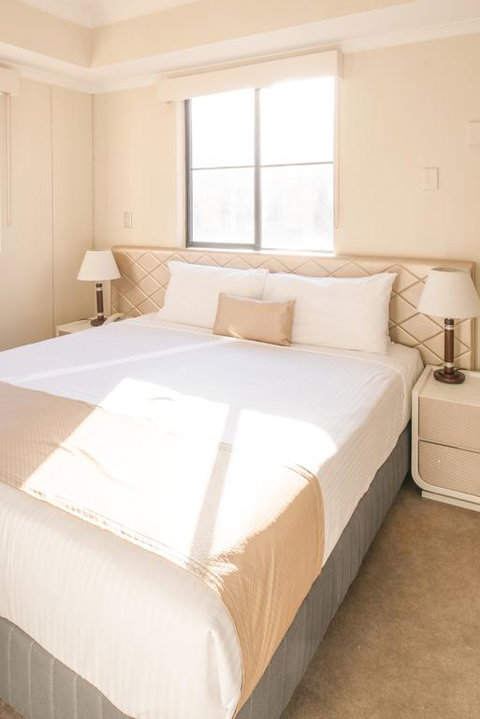 Sydney Hotel Harbour Suites - Your Accommodation 3