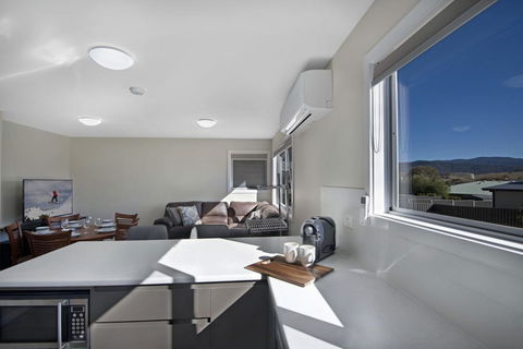 T-Bar On Twynam - Your Accommodation 0