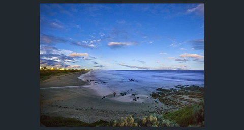 Tahren Beachfront Shack - Your Accommodation 1