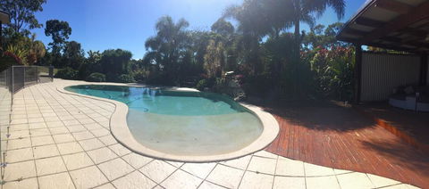 TAKURA HEIGHTS Modern Country Apartment With Pool Access - Your Accommodation 1