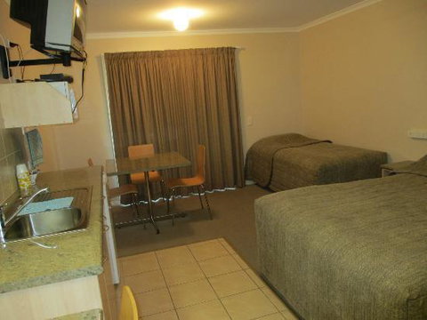 Tambo Mill Motel & Caravan Park - Your Accommodation 3