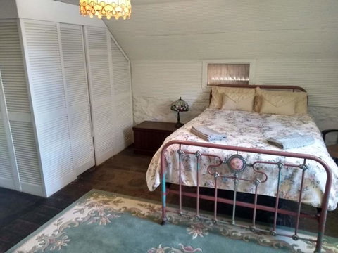 Tanilba House - Your Accommodation 3