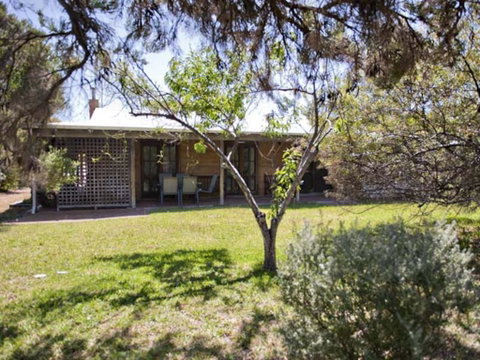 Tea Tree - Your Accommodation 1