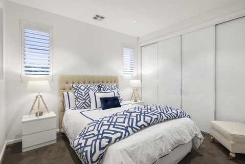 The Aston - Your Accommodation 1