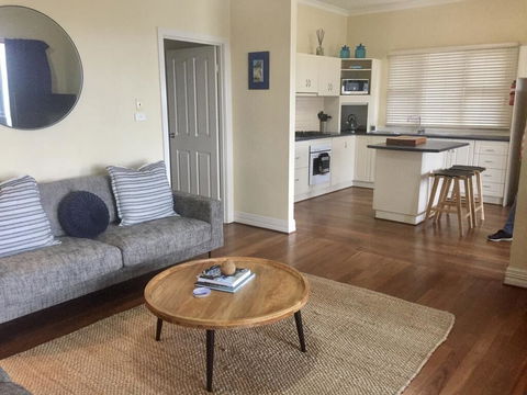 The Beach House & Villas - Your Accommodation 3