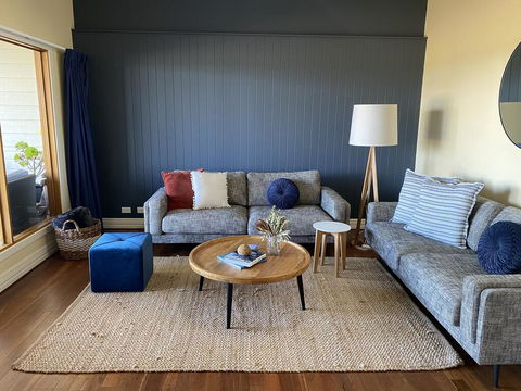 The Beach House & Villas - Your Accommodation 0