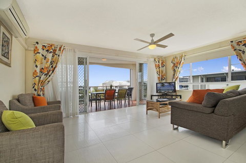 The Beach Houses - Your Accommodation 1