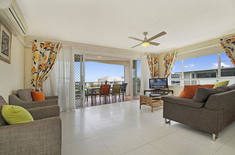 The Beach Houses - Your Accommodation 1
