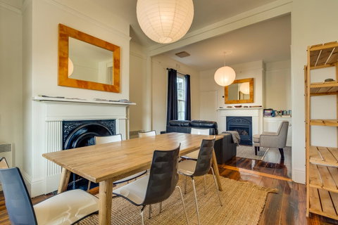 Brampton Cottage - Your Accommodation 11