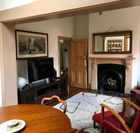 Eliza cottage - Your Accommodation