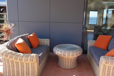 THE LOFT @ Bay Of Fires Seascape - Your Accommodation 21
