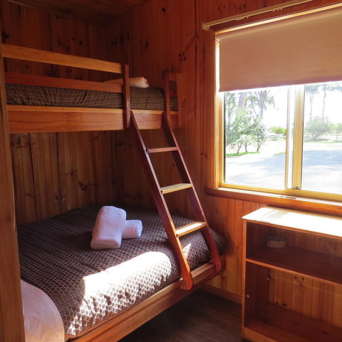 Captain Cook Holiday Park - Your Accommodation 44