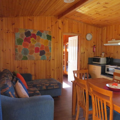 Captain Cook Holiday Park - Your Accommodation 39