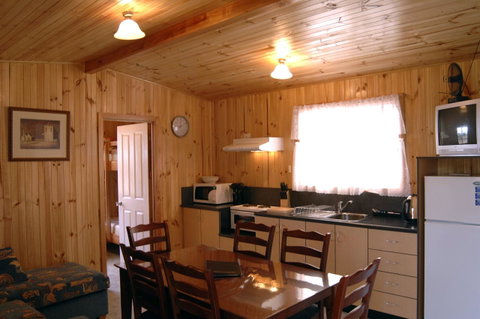 Captain Cook Holiday Park - Your Accommodation 14