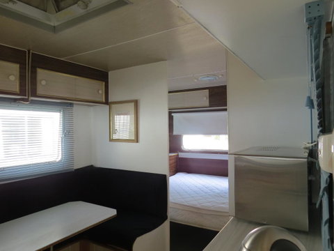 Captain Cook Holiday Park - Your Accommodation 24