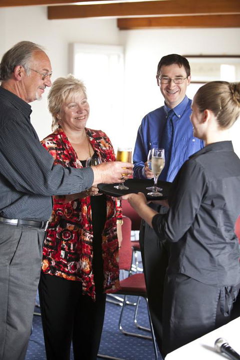 Edgewater Hotel - Your Accommodation 19