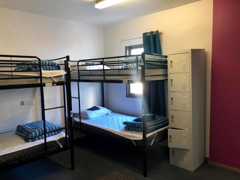 The Nook Backpackers - Your Accommodation 18