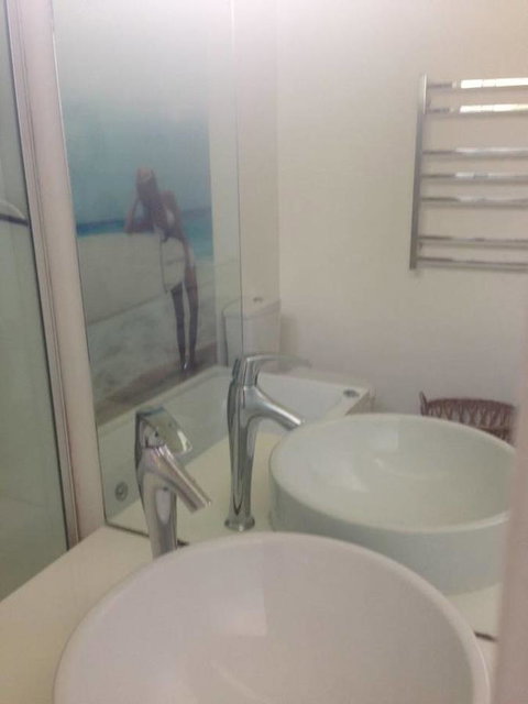 Hobart Colonial Apartment - Your Accommodation 10