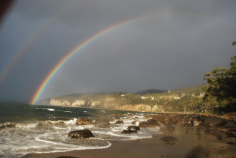 Beachside Taroona With Spa - Your Accommodation 25