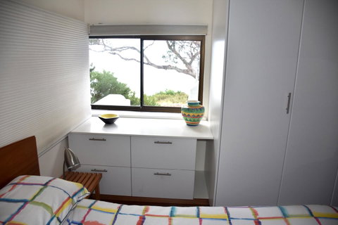 Beachside Taroona With Spa - Your Accommodation 0